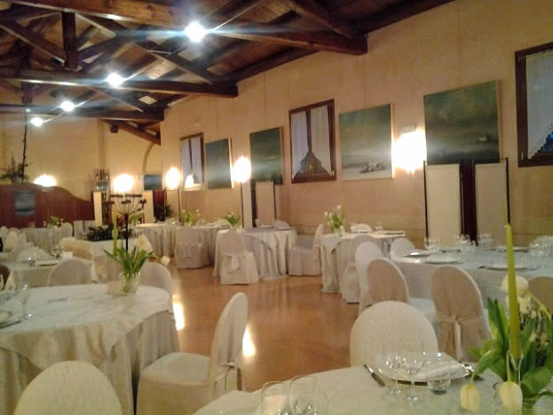 VILLA DIRCE