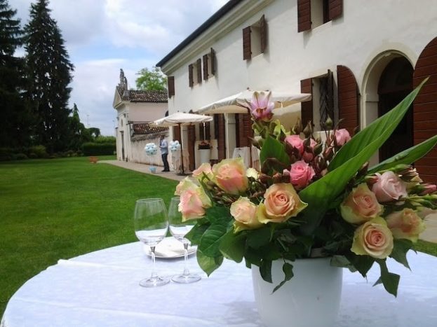 VILLA DIRCE