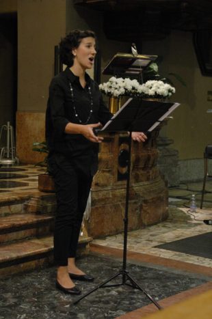 Martina Zambelli singer
