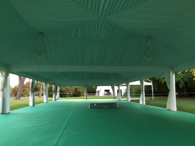 SERIE CON MOQUETTE
