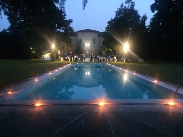 Villa, parco e piscina