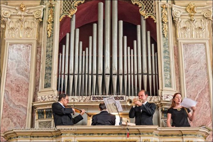 Soprano tromba violino organo