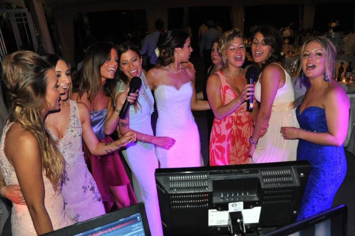 Sposa e amiche