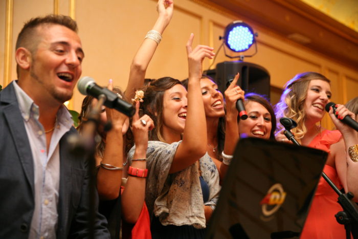 BRANO DELLE AMICHE