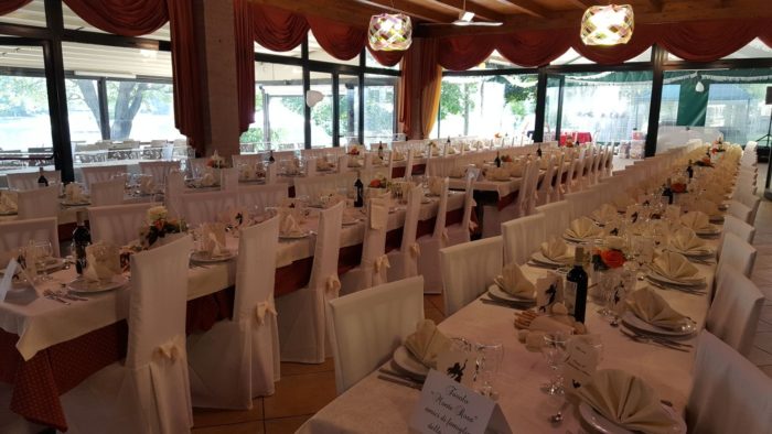 Allestimento tavoli