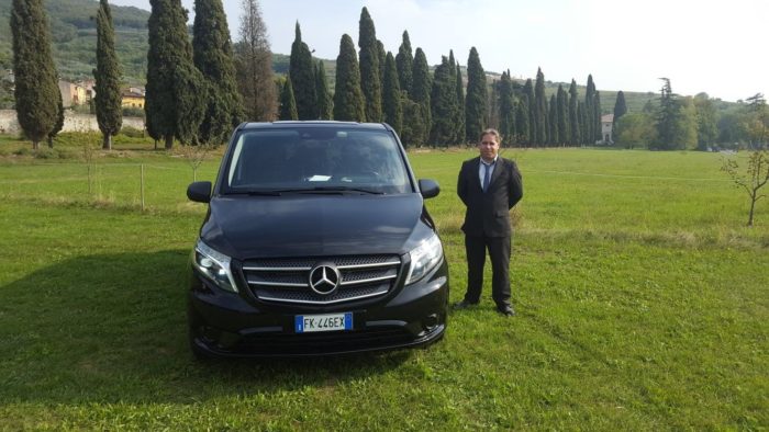 Noleggio minivan + autista