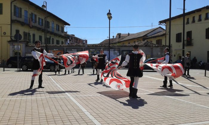 Esibizione sul sagrato