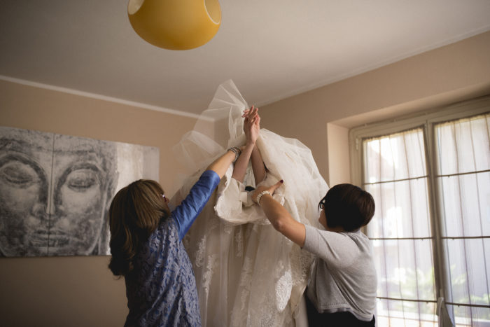Vestizione sposa