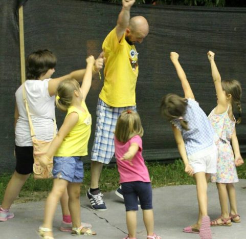 Baby dance