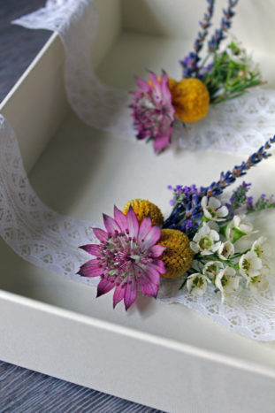 corsage