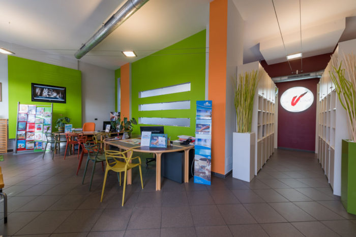 interno agenzia
