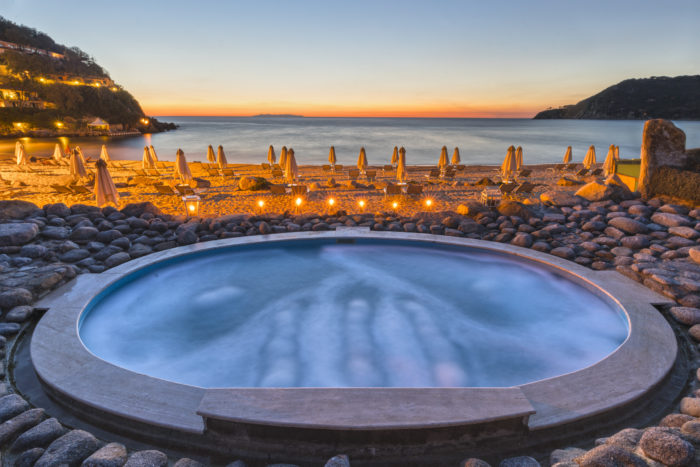 Jacuzzi