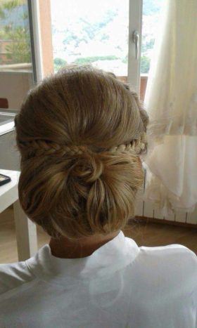 Updo con trecce