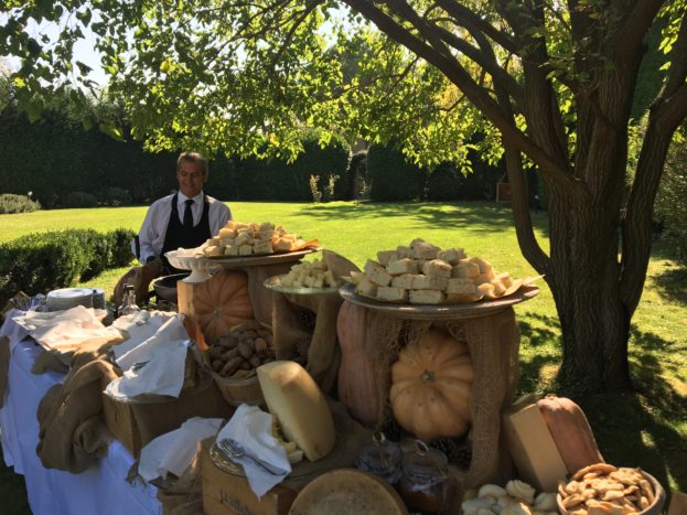 Buffet di formaggi