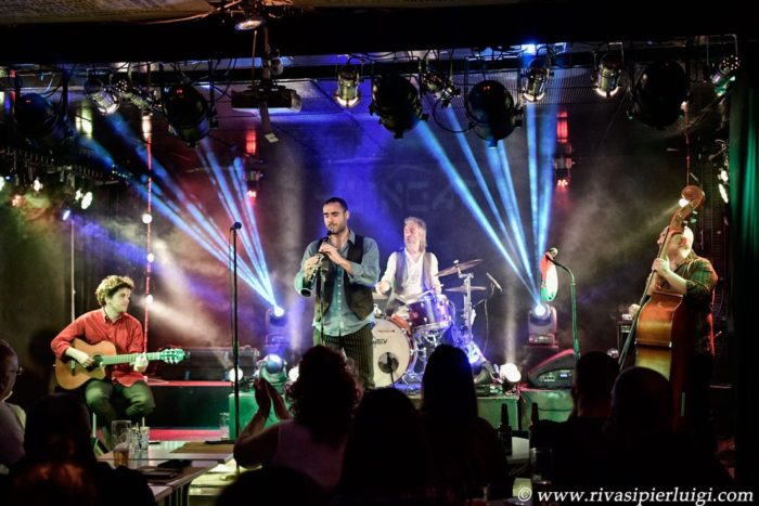 Stones Cafè