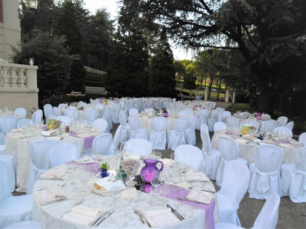 Cena in giardino