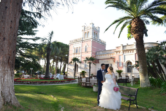 Sposi nel giardino