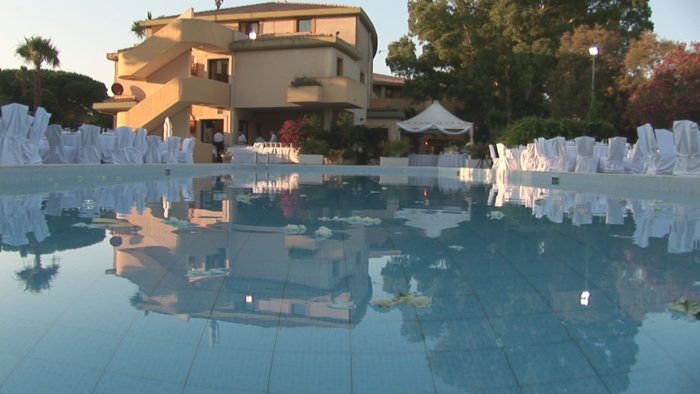 Horse country piscina 8