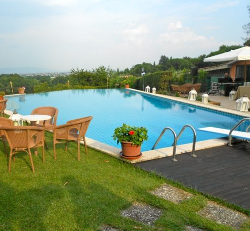 DETTAGLIO PISCINA