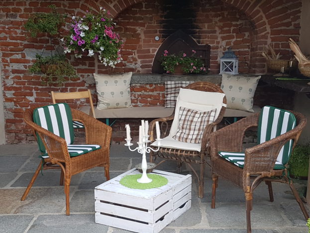 Salottino forno a legna