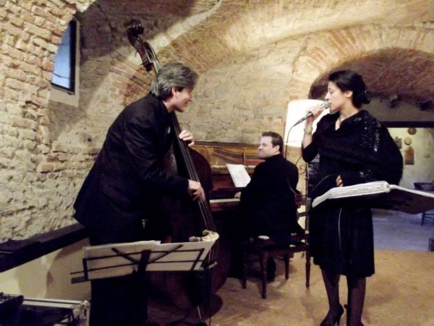 Aperitivo in trio, Villa Bossi