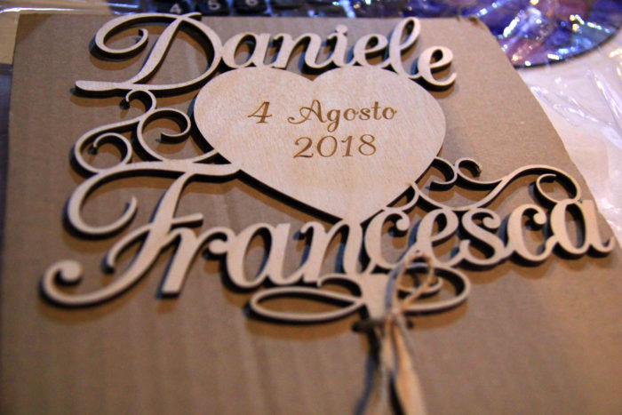 Cacke topper legno 