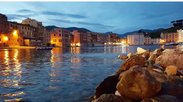 baia di sera