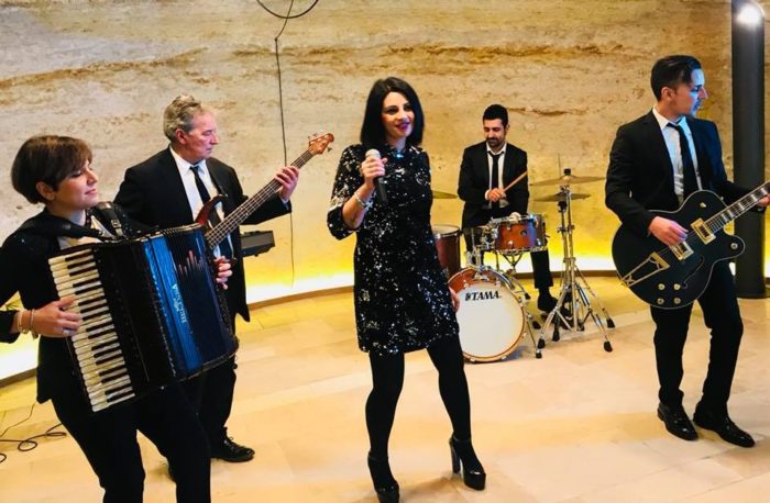 Honey band