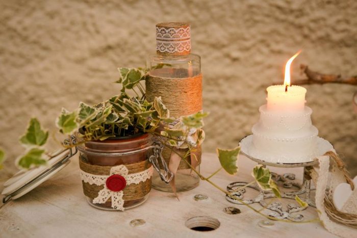 Candele e decorazioni