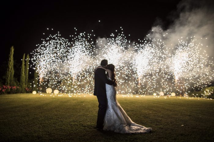 Nozze con fuochi d’artificio