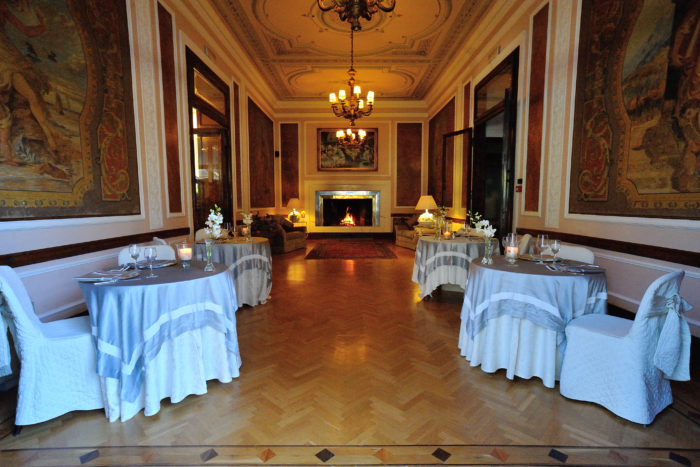 Sala Caminetto