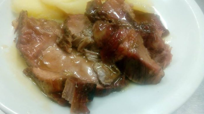 maialino al forno a legna
