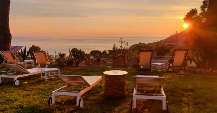 alba dal giardino principale