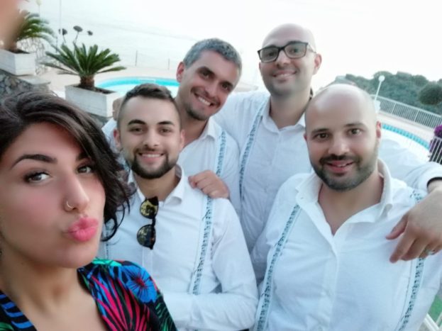 in tenuta bianca