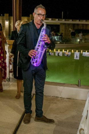 sassofono illuminato