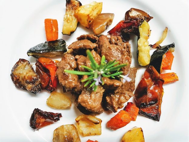 Cinghiale con verdure