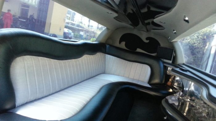 Limousine bianca interni