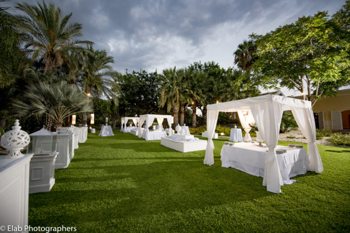 Buffet in giardino