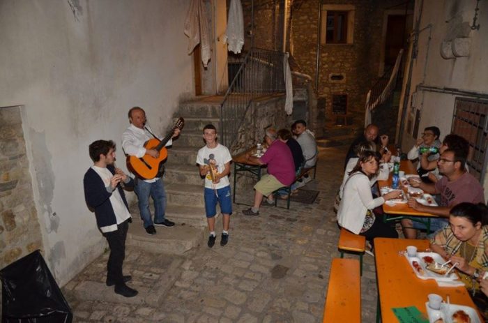 Trio acustico ( notte bianca a