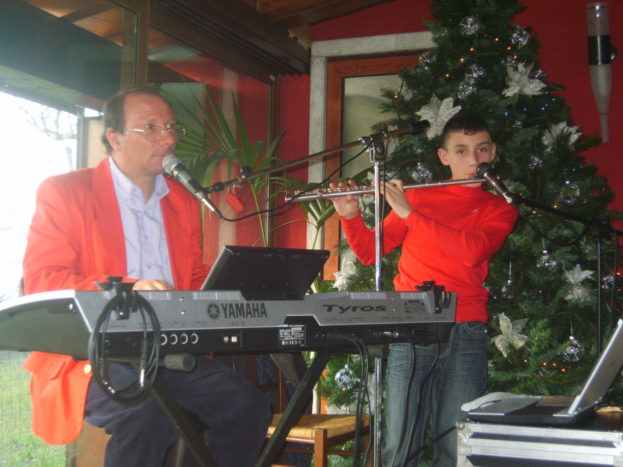 Postazione piano bar e flauto