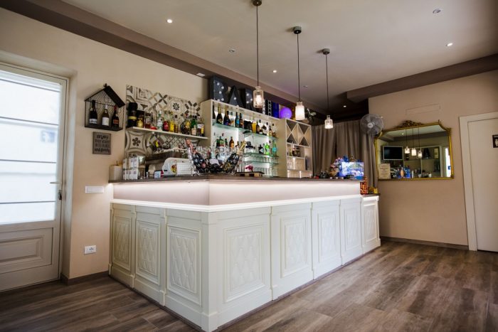 Lounge Bar