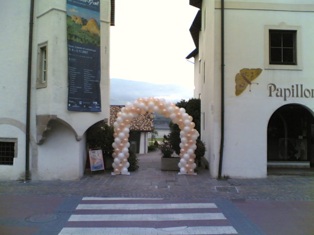 arco di palloncini esterno