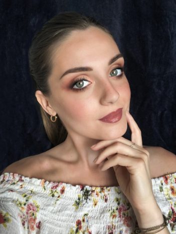 Beauty make-up
