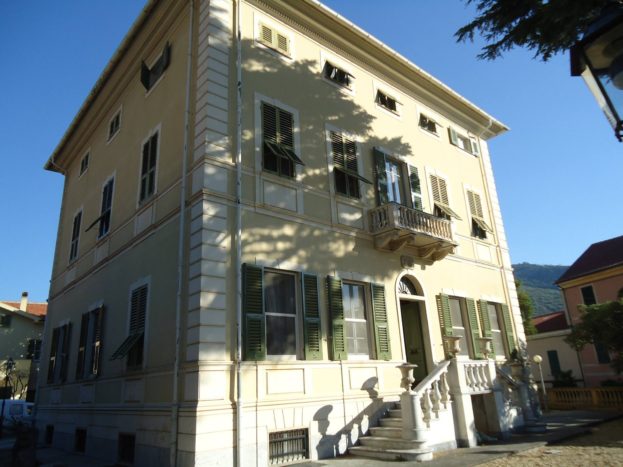 VILLA MAINERO