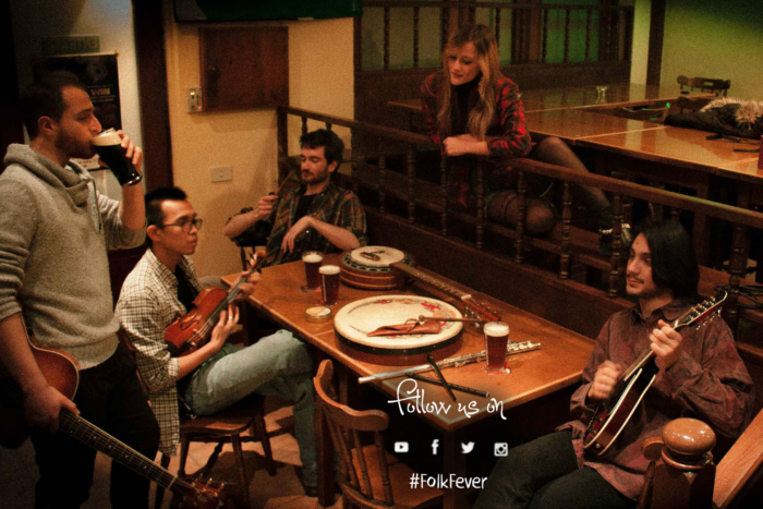 irish pub