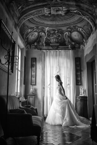 Ritratto di sposa in villa