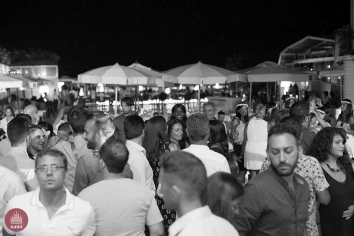 pubblico che balla