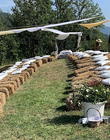 Cerimonia sul prato sedute osp