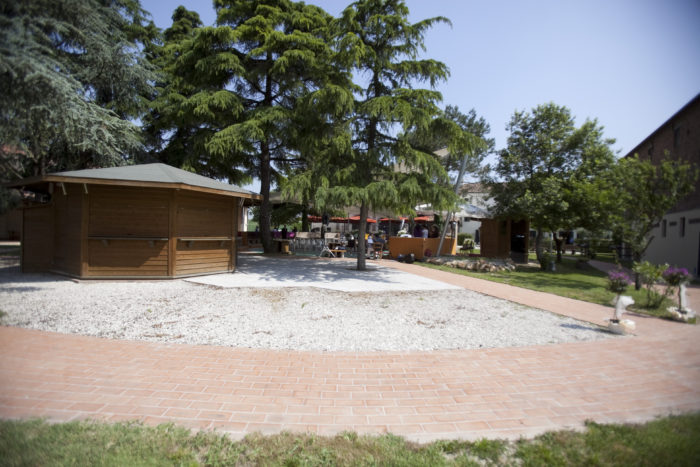 giardino con gazebo