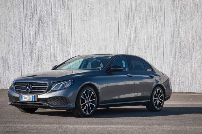 MERCEDES E